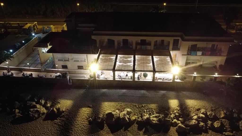 Hotel Ristorante La Lampara غيزيريا المظهر الخارجي الصورة