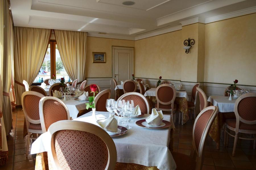 Hotel Ristorante La Lampara غيزيريا المظهر الخارجي الصورة