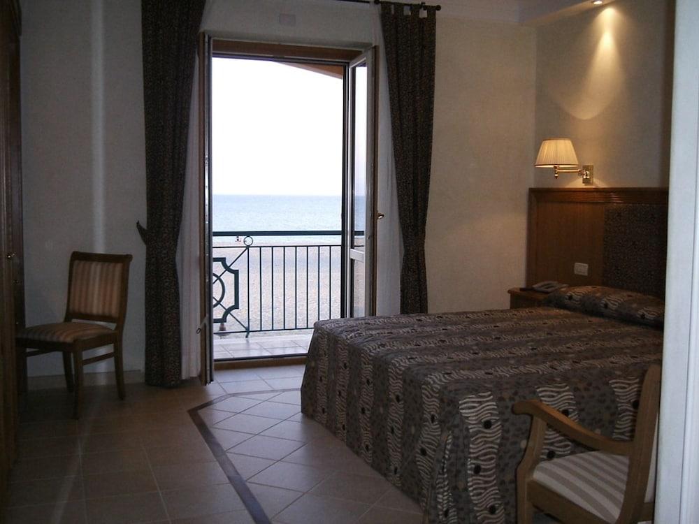 Hotel Ristorante La Lampara غيزيريا المظهر الخارجي الصورة