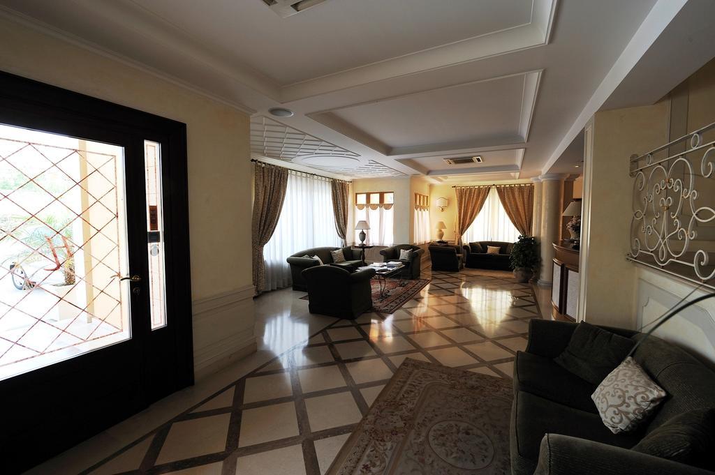 Hotel Ristorante La Lampara غيزيريا المظهر الخارجي الصورة